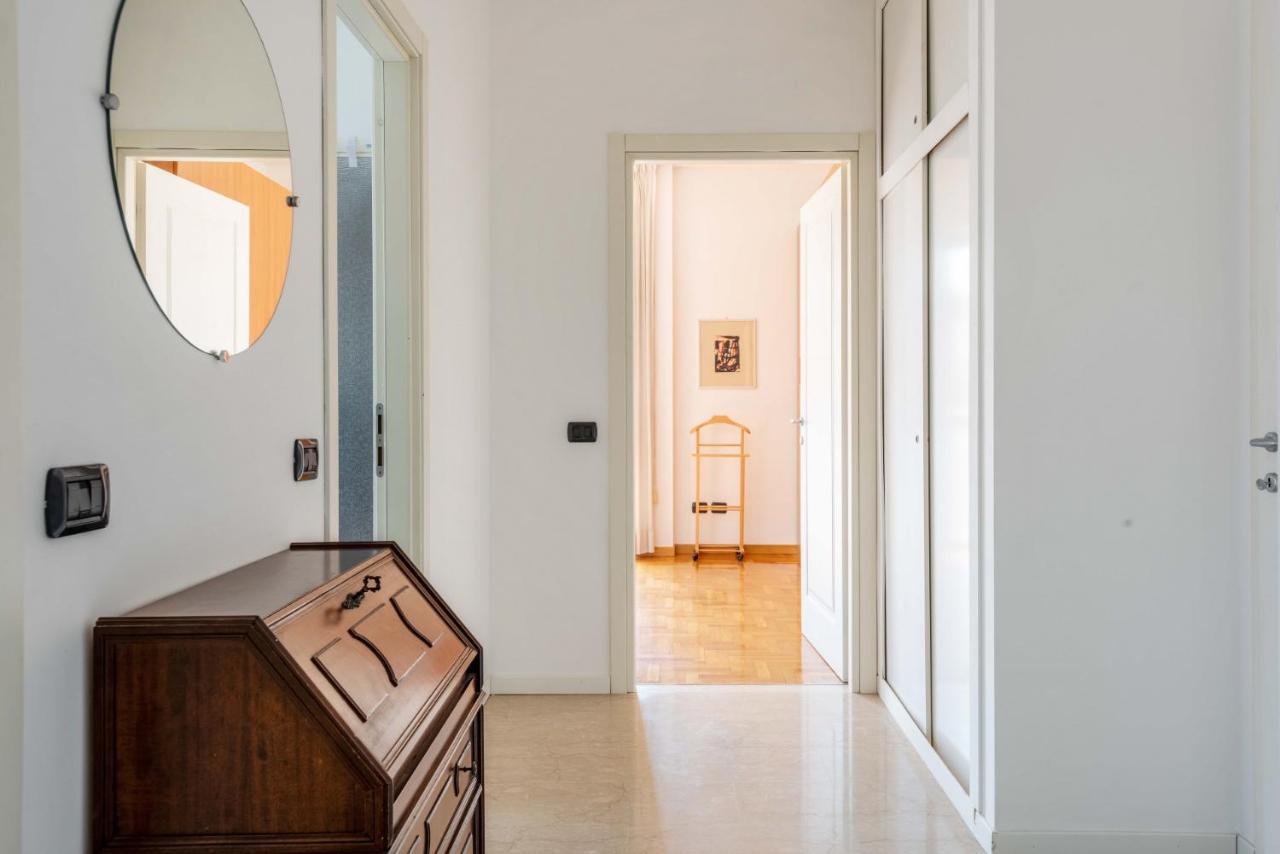 Apartamento Amazing House In Porta Venezia By Easylife Milán Exterior foto